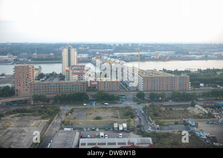 Vista aerea del fiume Tamigi e barriera, London, Regno Unito Foto Stock