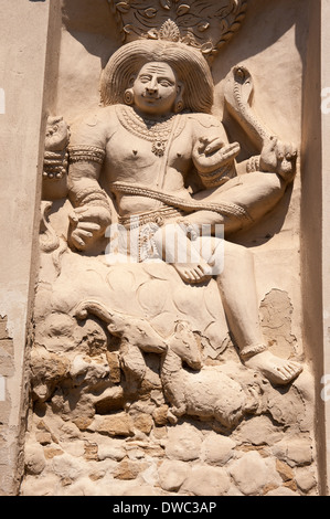 India del Sud , il Tamil Nadu , Kanchipuram , 6 del sesto secolo Sri Kanchi Kailasanthar indù tempio di Shiva shikara torre bassorilievo Foto Stock