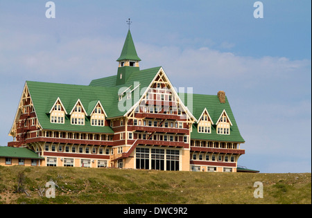 Prince of Wales Hotel situato nel Parco Nazionale dei laghi di Waterton, Alberta, Canada. Foto Stock