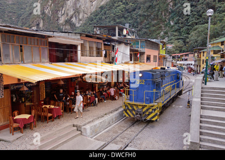 Stazione ferroviaria, Aguas Calientes, Perù, Sud America Foto Stock