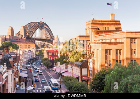 Sydney Australia guardando giù le rocce che mostra al Museo di Arte Contemporanea Foto Stock