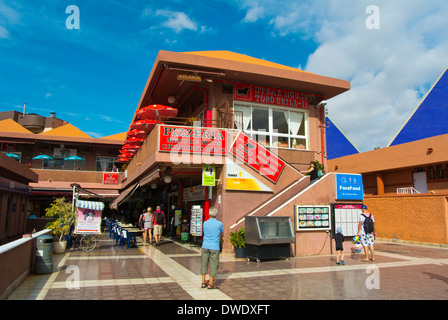 Yumbo Centrum, centro commerciale e di intrattenimento di Playa del Inglés, Gran Canaria Island, Isole Canarie, Spagna, Europa Foto Stock