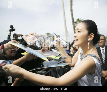 LA, CA, Stati Uniti d'America . 05 Mar, 2014. L'attrice Gong Li assiste Film Independent Spirit Awards di Los Angeles, Stati Uniti su Mercoledì 5 Marzo, 2014. Credito: Foto superiore Corporation/Alamy Live News Foto Stock