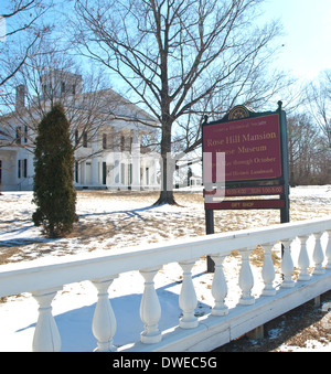 Ginevra , New York, Stati Uniti d'America. Marzo 6,2014. La bella Rose Hill l mansion in inverno Foto Stock