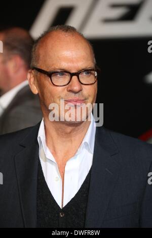 Los Angeles, Stati Uniti d'America. 06 Mar, 2014. Attore Michael Keaton assiste la premiere della necessità per la velocità a TCL Chinese Theatre di Los Angeles, Stati Uniti d'America, 06 marzo 2014. Foto: Hubert Boesl - nessun filo servizio/dpa/Alamy Live News Foto Stock