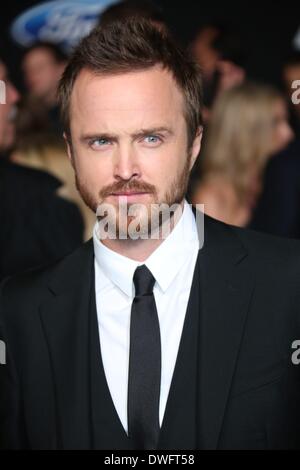 Los Angeles, Stati Uniti d'America. 06 Mar, 2014. Attore Aaron Paolo partecipa alla premiere di necessità per la velocità a TCL Chinese Theatre di Los Angeles, Stati Uniti d'America, 06 marzo 2014. Foto: Hubert Boesl - nessun filo servizio/dpa/Alamy Live News Foto Stock