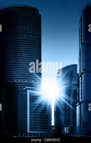 Vista di edifici moderno centro business Foto Stock