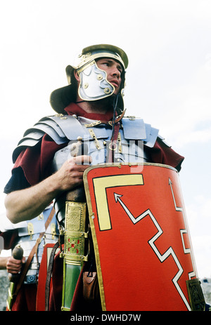 Legionario romano soldato, 1 ° secolo, rievocazione storica soldati England Regno Unito Foto Stock