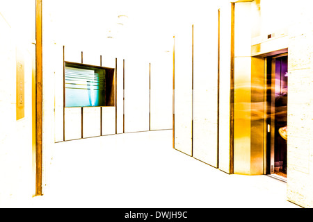 "Quantum luce attraverso Einstein' Foto Stock