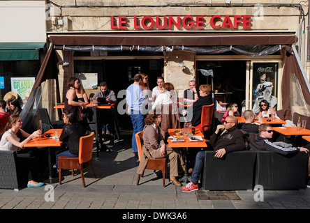 Le lounge cafe, Caen, Normandia, Francia Foto Stock