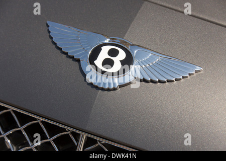 Badge su una Bentley Continental auto executive Foto Stock