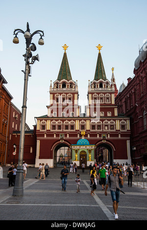 La risurrezione porta sul quadrato rosso, Sito Patrimonio Mondiale dell'UNESCO, Mosca, Russia, Europa Foto Stock