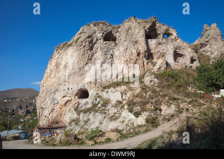 Borgo Grotta, Old Goris, Goris, Armenia, Asia Centrale, Asia Foto Stock