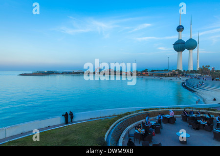 Kuwait Towers, Kuwait City, Kuwait, Medio Oriente Foto Stock