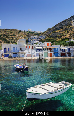 Syrmata case nel borgo marinaro di Klima, Isola di Milos, Cicladi Grecia Foto Stock