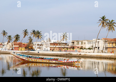Fiume Senegal e la città di Saint Louis, Sito Patrimonio Mondiale dell'UNESCO, Senegal, Africa occidentale, Africa Foto Stock