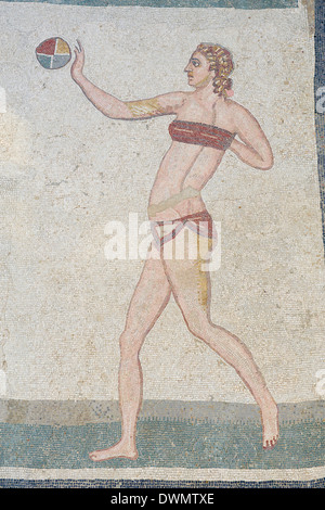 Mosaico di ragazze in bikini, Villa Romana del Casale di Piazza Armerina, Sito Patrimonio Mondiale dell'UNESCO, Sicilia, Italia, Europa Foto Stock