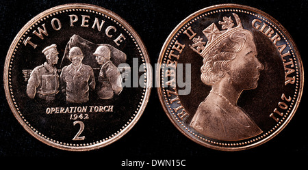 2 pence coin, Operazione Torch (1942), Gibilterra, 2011 Foto Stock