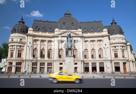 Biblioteca Centrale Università, Piata Revolutiei, Bucarest, Romania, Europa Foto Stock