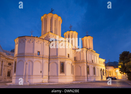 Cattedrale Patriarcale all'imbrunire, Bucarest, Romania, Europa Foto Stock