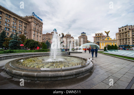 Maidan Nezalezhnosti centro di Kiev (Kiev), in Ucraina, in Europa Foto Stock