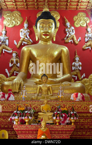 Santuario del Buddha, Wat Phra That Lampang Luang tempio buddista, Lampang, Thailandia del Nord della Thailandia, Asia sud-orientale, Asia Foto Stock