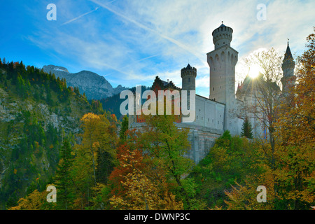 Schloss castello Neuschwanstein in autunno, Schwangau, Baviera, Germania Foto Stock