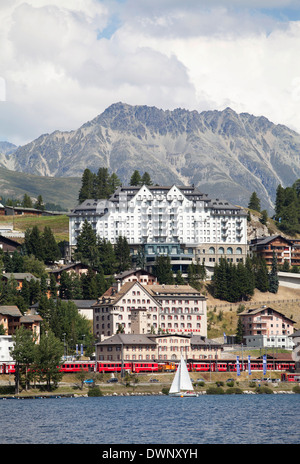 Il lago di San Moritz, Engadina laghi, San Moritz, alta Engadina, nel Canton Grigioni, Svizzera Foto Stock