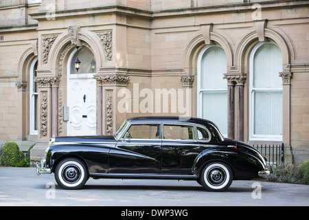 1953 Mercedes Limousine 300 Foto Stock