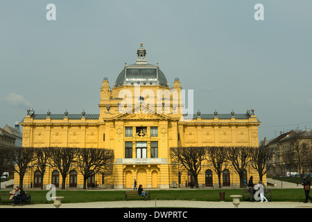 Il padiglione di arte edificio in Zagreb Foto Stock