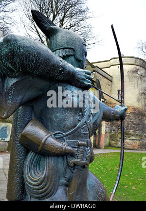 Robin Hood statua Nottingham Castle England Regno Unito Foto Stock