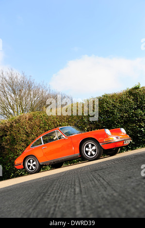 1969 Porsche 911 e 2 litro sport coupe in rosso Foto Stock