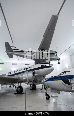 Vintage aeroplani storici Al Mahatta Museum, il conservato ex Aeroporto di Sharjah Emirati Arabi Uniti Foto Stock