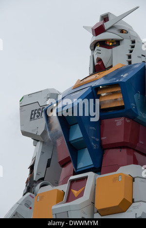 Gundam Life-Size Replica in Odaiba, presso Tokyo, Giappone Foto Stock