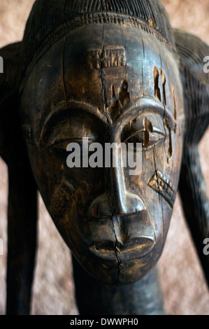 Scultura in legno, Bamako, in Mali Foto Stock