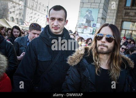 Kiev, Ucraina. 13 Mar, 2014. Jared Joseph Leto visite Euromaidan camp su piazza Indipendenza a Kiev, il 13 marzo 2014. Credito: Sergii Kharchenko/NurPhoto/ZUMAPRESS.com/Alamy Live News Foto Stock