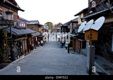 Ninenzaka, prefettura di Kyoto, Giappone Foto Stock