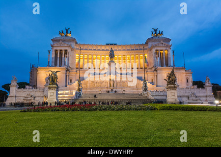 Monumento a Vittorio Emanuele (Tomba del Soldato sconosciuto) nella città di Roma in Italia. Foto Stock