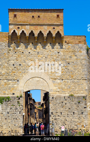 Porta San Giovanni, San Gimignano Foto Stock