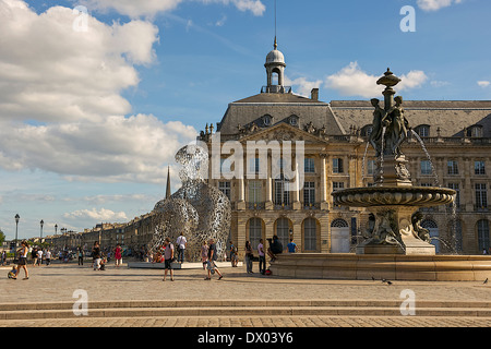 Place de la Bourse di Bordeaux, Francia Foto Stock