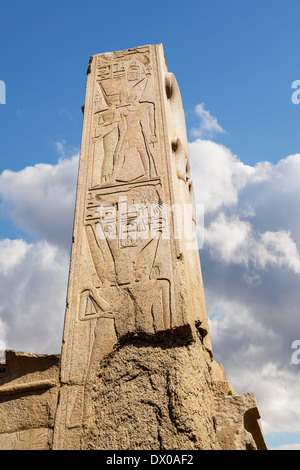 Satue nel tempio di Karnak a Luxor Egitto, Africa Foto Stock