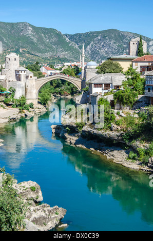 Il vecchio ponte di Mostar, Bosnia Foto Stock