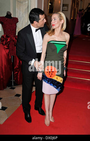 Attore Erol Sander e la moglie Caroline Godet alla presentazione del Gala Spa Awards 2014 torcia Park Hotel & Spa su sabato 15 marzo 2014 a Baden-Baden Foto Stock