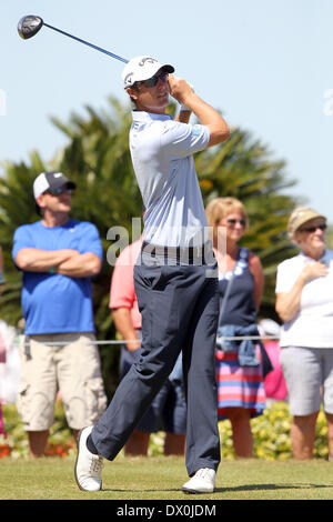 Palm Harbor, Florida, Stati Uniti d'America. Xv Mar, 2014. Nicolas Colsaerts tees off durante il terzo round della Valspar campionato a Innisbrook Resort - Copperhead in Palm Harbor, Florida. Credito: Azione Sport Plus/Alamy Live News Foto Stock