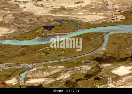 Sul fiume Kumtor montagna altopiano, Terskey ridge, Tien-Shan, Kirghizistan Foto Stock