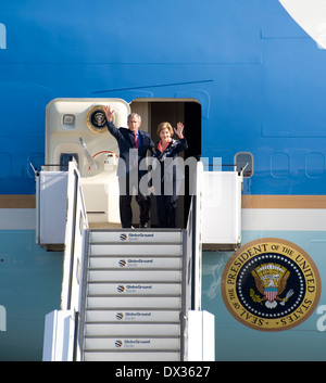 George W Bush e sua moglie Laura Bush Foto Stock