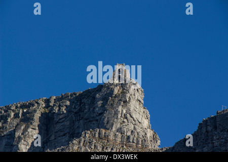 La cabinovia di Table Mountain station con un cavo auto lasciando la stazione Foto Stock