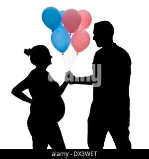 Silhouette di una felice coppia incinta su sfondo bianco Foto Stock