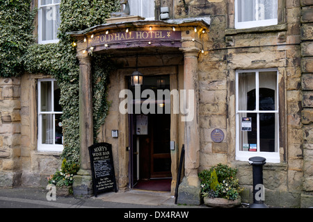 Ingresso anteriore per la Old Hall Hotel in Buxton Derbyshire Peak District Foto Stock