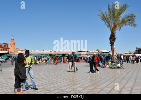 Luogo piazza Jema El Fna a Marrakech, Marocco Foto Stock